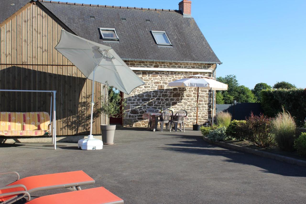 Gite La Loussaudrie Pontmain Kültér fotó