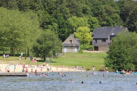 Gite La Loussaudrie Pontmain Kültér fotó
